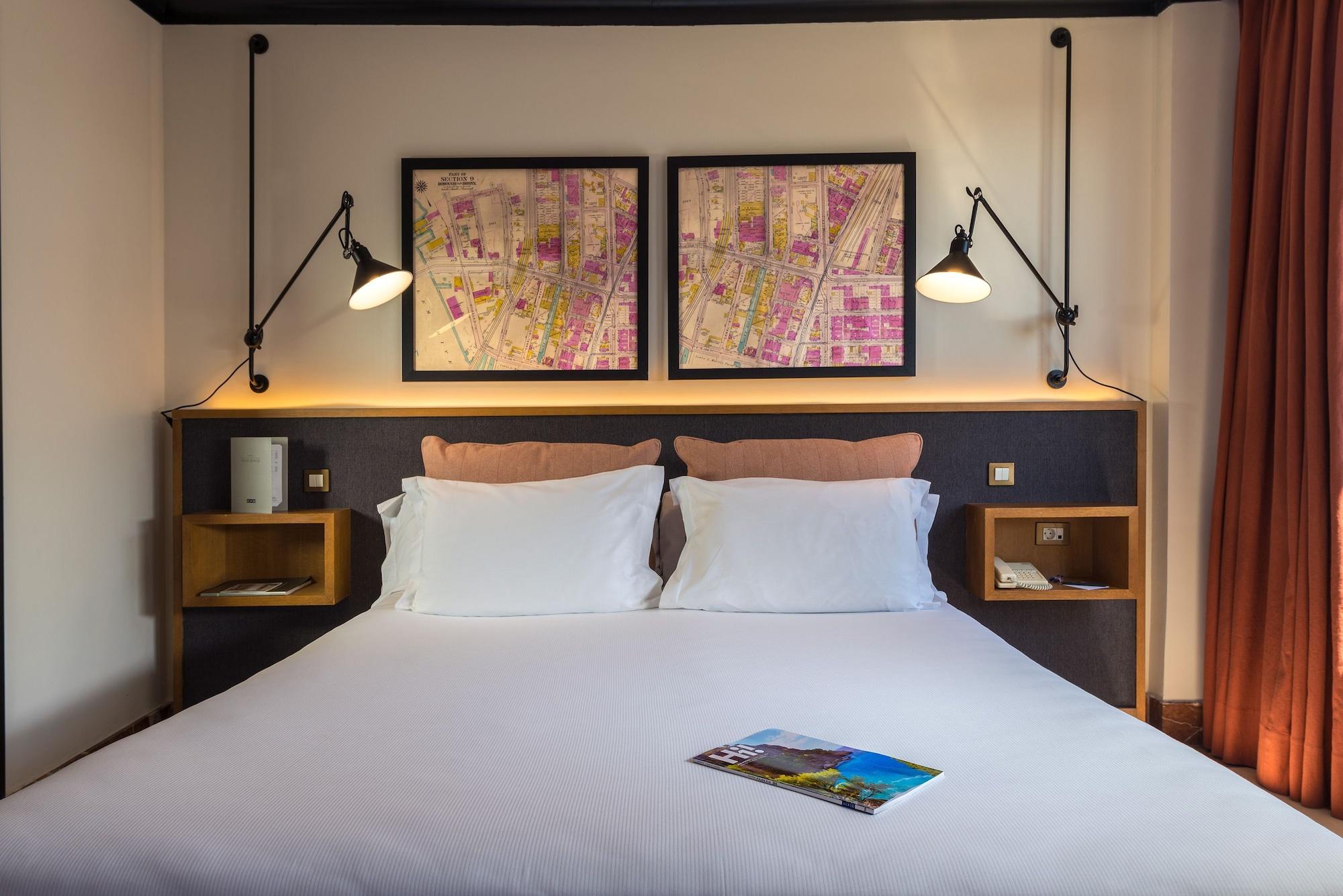 Hotel H10 Tribeca à Madrid Extérieur photo